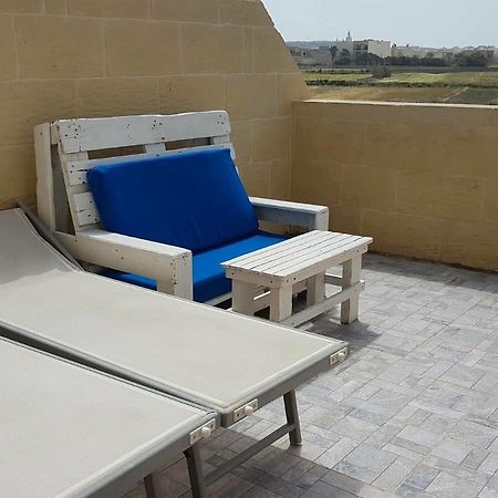 West B&B Għarb Kültér fotó