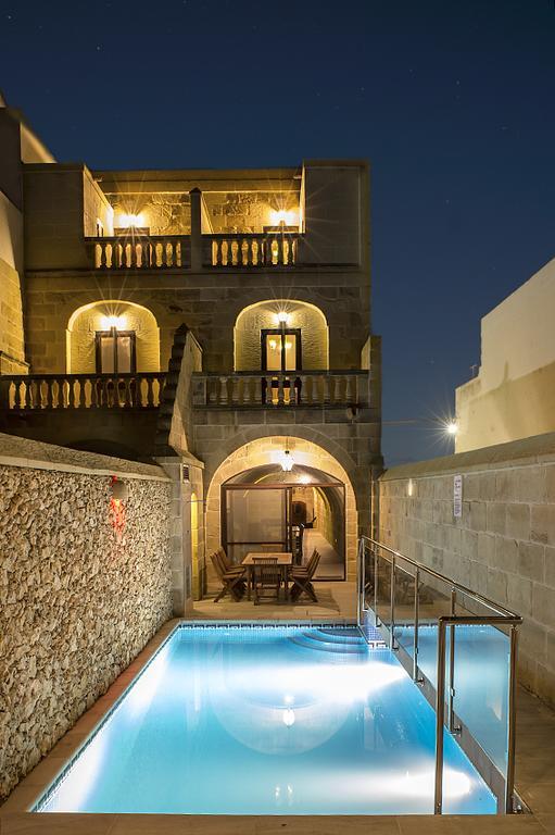 West B&B Għarb Kültér fotó